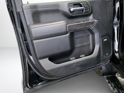 Used 2021 Chevrolet Silverado 2500 LTZ w/ LTZ Plus Package image 21