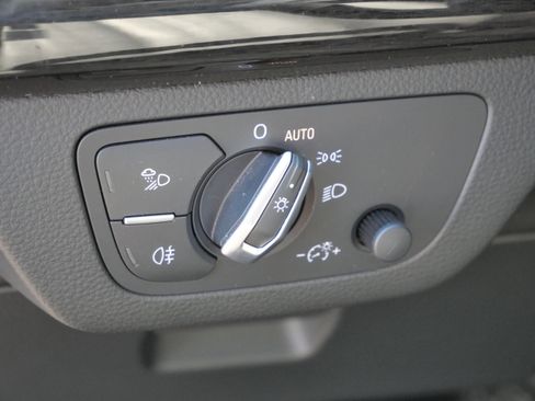 Used 2019 Audi Q5 Premium Plus w/ Premium Plus Package image 22