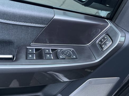 Used 2023 Ford F150 Lariat w/ Equipment Group 502A High image 24