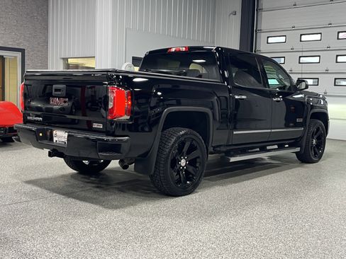 Used 2016 GMC Sierra 1500 SLT w/ All-Terrain Package image 5