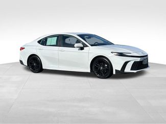 Certified 2025 Toyota Camry SE video 2