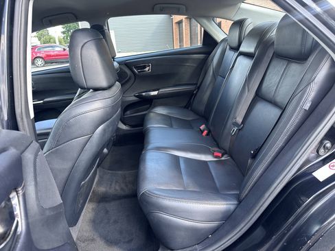 Used 2017 Toyota Avalon XLE FWD image 16