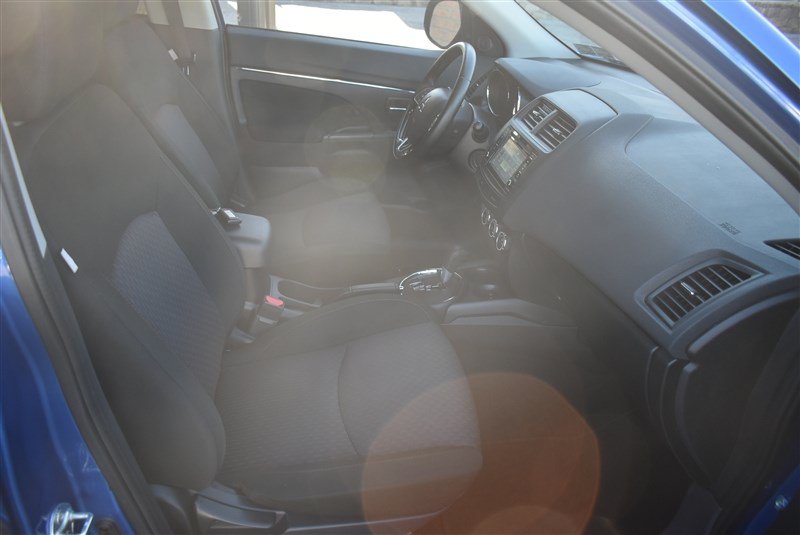 Used 2017 Mitsubishi Outlander Sport SE AWD/4WD image 24