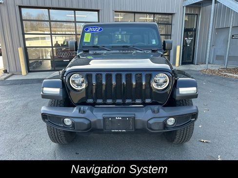 Used 2022 Jeep Wrangler Unlimited Sahara image 8