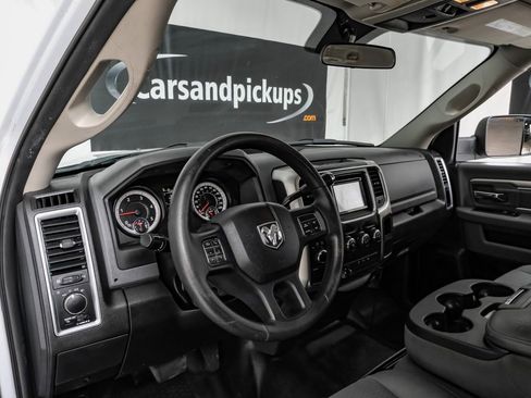 Used 2017 RAM 2500 SLT image 15