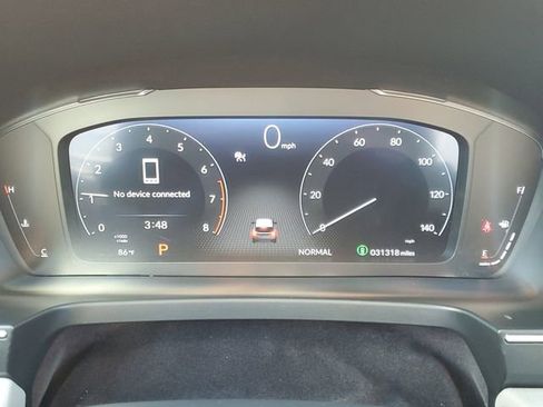 Used 2024 Honda Pilot Elite image 25