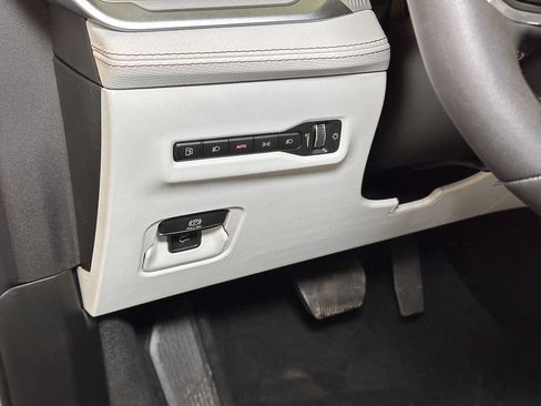 New 2026 Jeep Cherokee Limited AWD/4WD image 20
