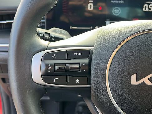 Used 2025 Kia K5 GT-Line w/ GT-Line Premium Package image 17