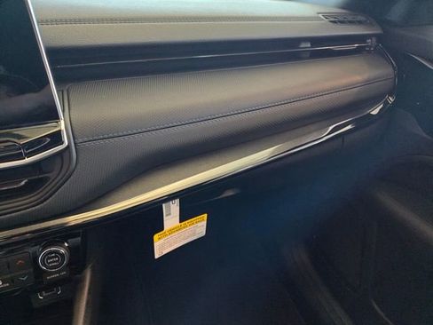 New 2026 Jeep Compass Limited image 26