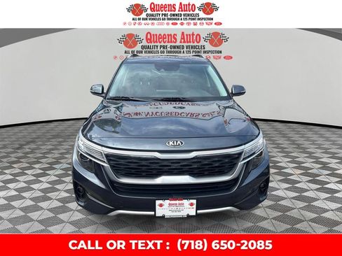 Used 2021 Kia Seltos S AWD/4WD image 1
