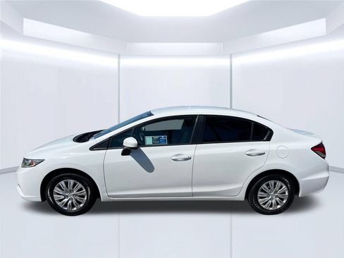 Used 2015 Honda Civic LX image 2