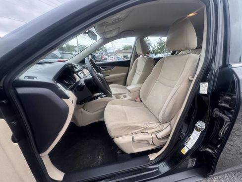 Used 2016 Nissan Rogue S image 22