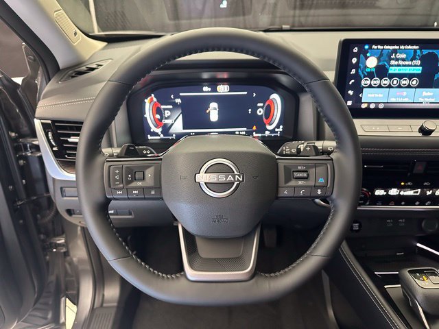 Used 2026 Nissan Rogue Platinum w/ Platinum Premium Package AWD/4WD image 25
