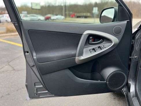 Used 2010 Toyota RAV4 Sport image 12