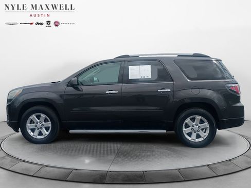 Used 2015 GMC Acadia SLE image 13