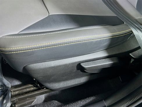 Used 2023 Subaru Crosstrek 2.5i Sport image 18