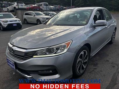 Used 2017 Honda Accord EX