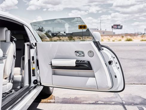Used 2009 Rolls-Royce Phantom Coupe RWD image 28