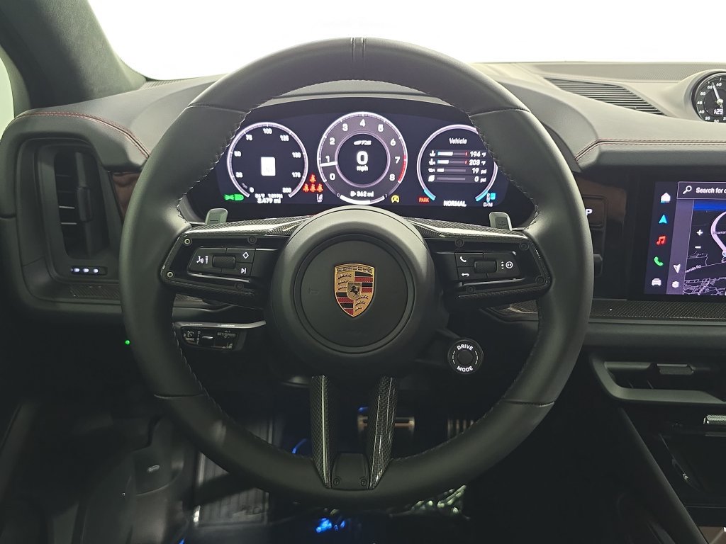 Certified 2026 Porsche Cayenne GTS AWD/4WD image 14