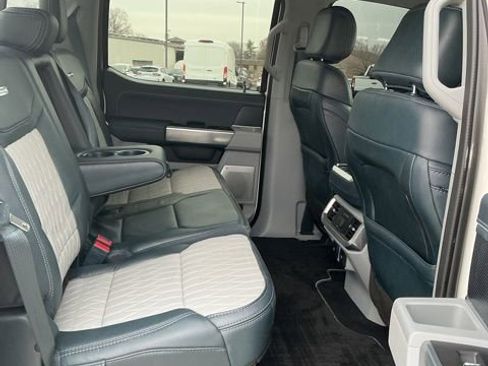 Used 2023 Ford F150 Limited image 12