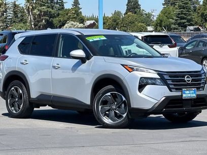 Used 2024 Nissan Rogue SV