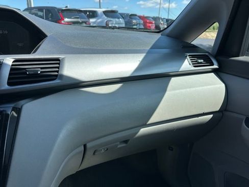 Used 2014 Honda Odyssey EX-L image 24