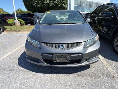 Used 2013 Honda Civic LX image 2