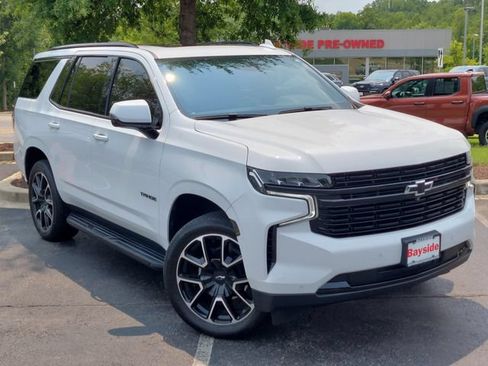Used 2024 Chevrolet Tahoe RST w/ Luxury Package AWD/4WD image 2