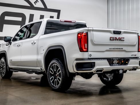 Used 2021 GMC Sierra 1500 AT4 image 32