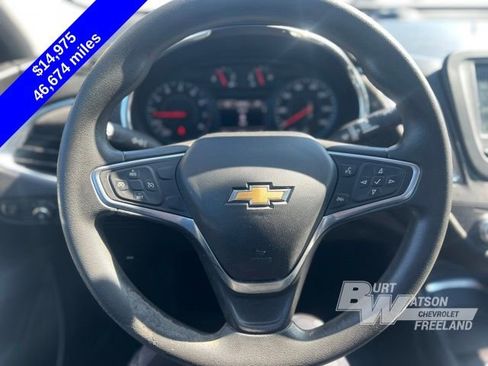 Used 2018 Chevrolet Malibu LT image 12