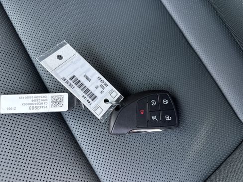 New 2026 GMC Terrain AT4 w/ Technology Package II image 33