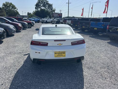 Used 2018 Chevrolet Camaro LT RWD image 14