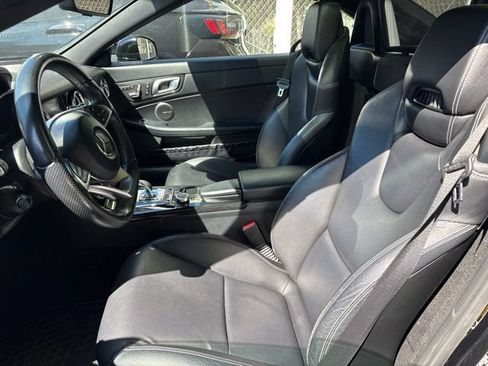 Used 2018 Mercedes-Benz SLC 300 image 7
