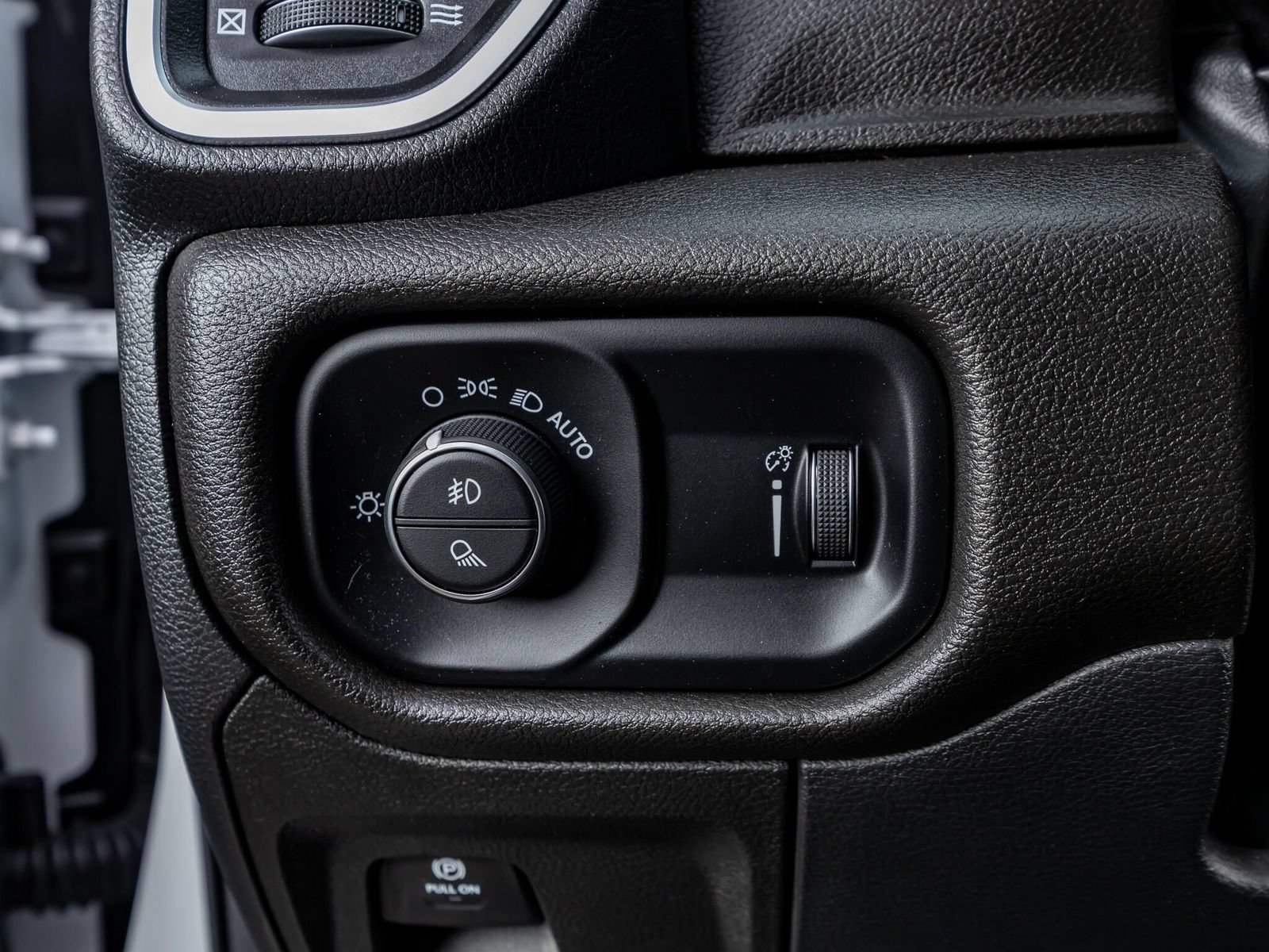 Used 2025 RAM 1500 Big Horn AWD/4WD image 20