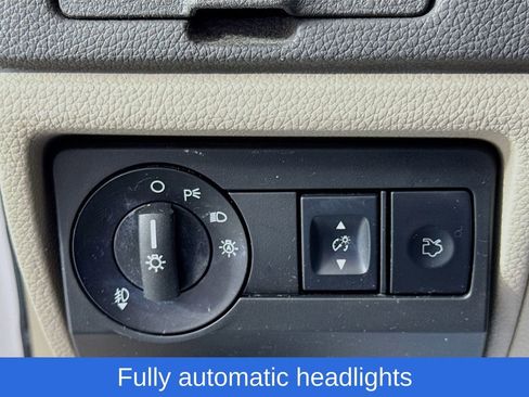 Used 2010 Ford Fusion Hybrid image 11