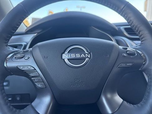 Certified 2024 Nissan Murano SL image 17
