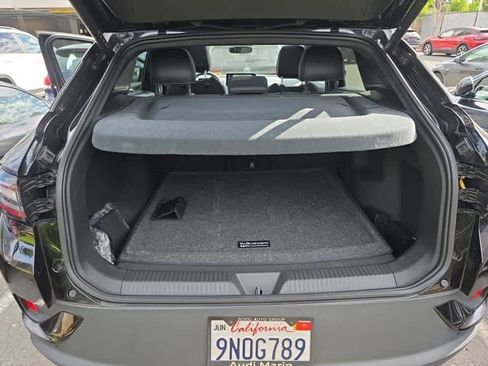 Used 2024 Volkswagen ID.4 S image 14