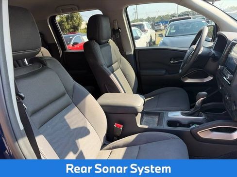 Used 2023 Nissan Frontier SV w/ Technology Package RWD image 14