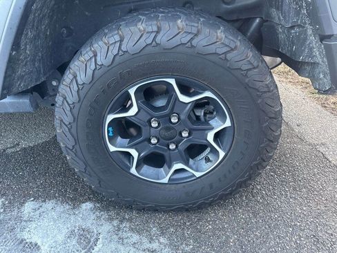 Used 2022 Jeep Wrangler Unlimited Rubicon 4xe w/ Cold Weather Group image 7