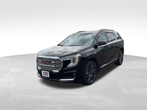 Used 2023 GMC Terrain Denali image 34