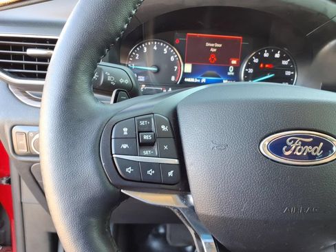 Used 2020 Ford Explorer Limited RWD image 9