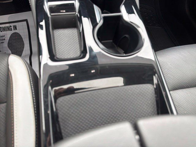 Used 2025 Buick Envision Sport Touring AWD/4WD image 26