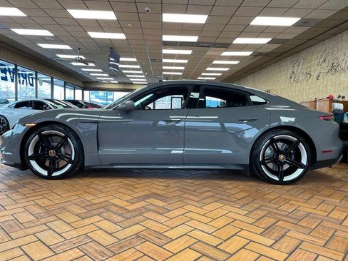 Used 2023 Porsche Taycan Turbo image 7