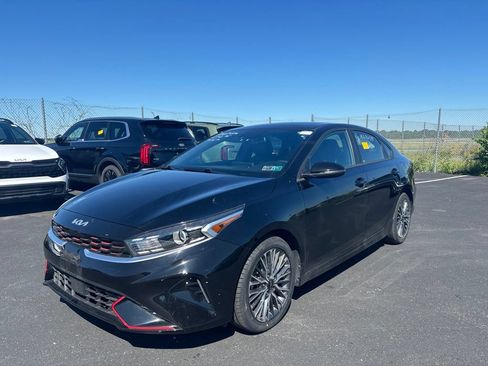 Certified 2023 Kia Forte GT-Line w/ GT-Line Premium Package FWD image 7