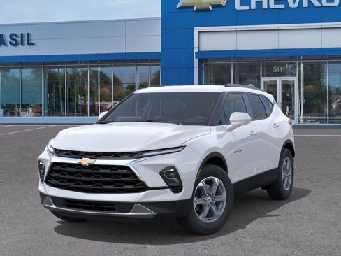 New 2026 Chevrolet Blazer LT w/ Convenience Package AWD/4WD image 6