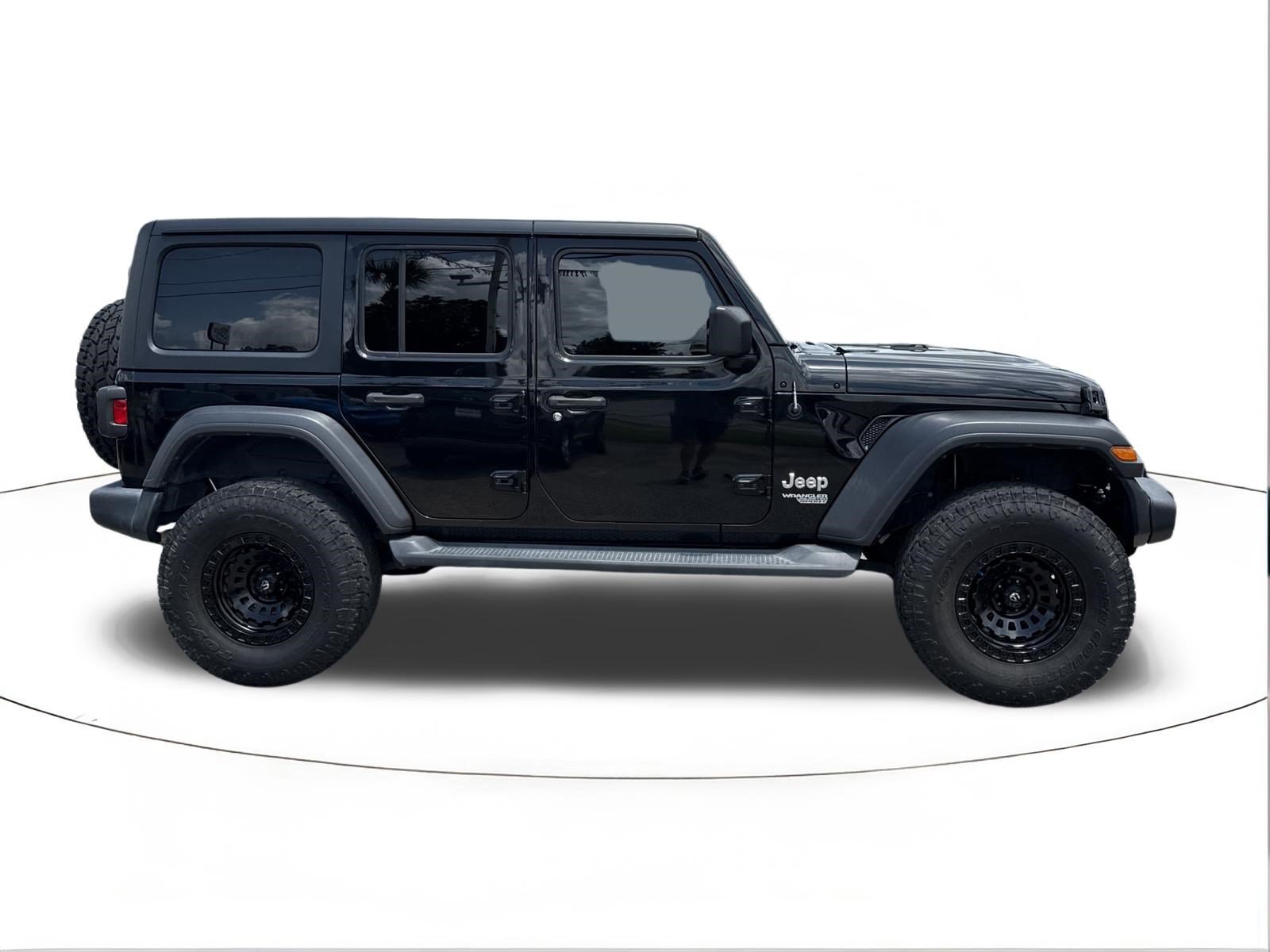 Used 2020 Jeep Wrangler Unlimited Sport S AWD/4WD image 2