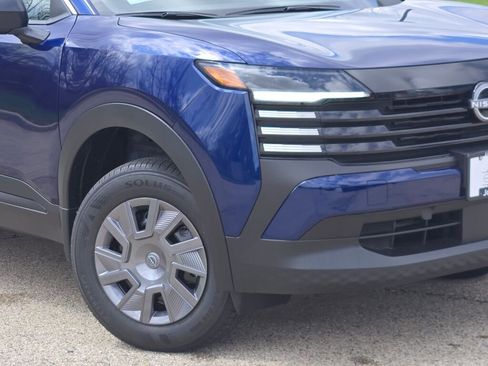 New 2026 Nissan Kicks S FWD image 3