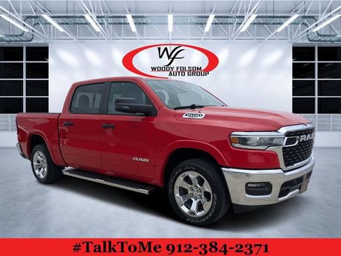 Used 2025 RAM 1500 Big Horn AWD/4WD image 1