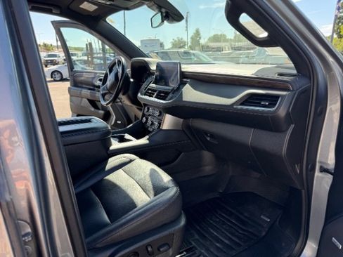 Used 2021 Chevrolet Tahoe Z71 w/ Z71 Off-Road Package image 22