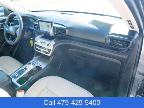 Used 2021 Ford Explorer 4WD image 38